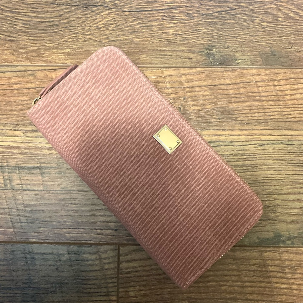 Blush Single Zip Wallet/Wristlet Canvas